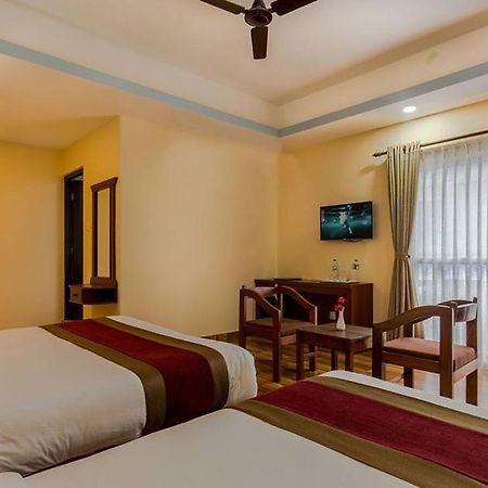 Hotel Snow Peak Pokhara Exterior foto