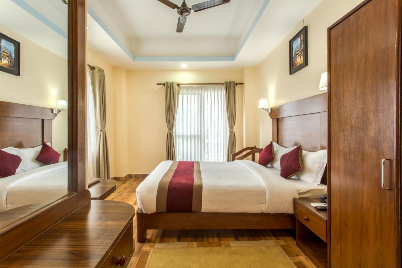 Hotel Snow Peak Pokhara Exterior foto